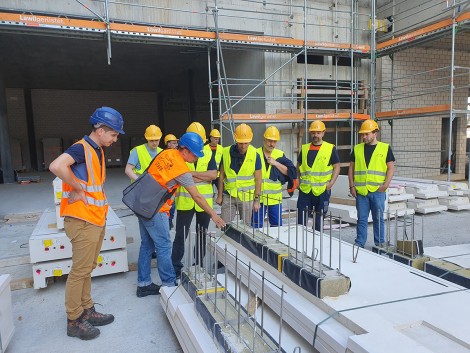 WolkenWerk Acinoxplus Kragplattenanschlüsse