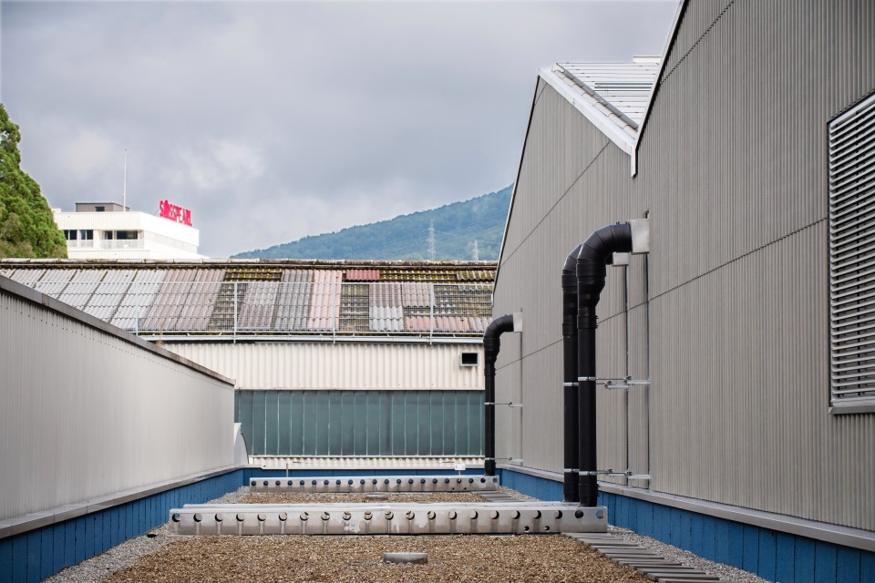Swisspearl Schweiz AG Geberit GIS-Vorwand Geberit Mapress Geberit Cool-FIT Geberit Pluvia