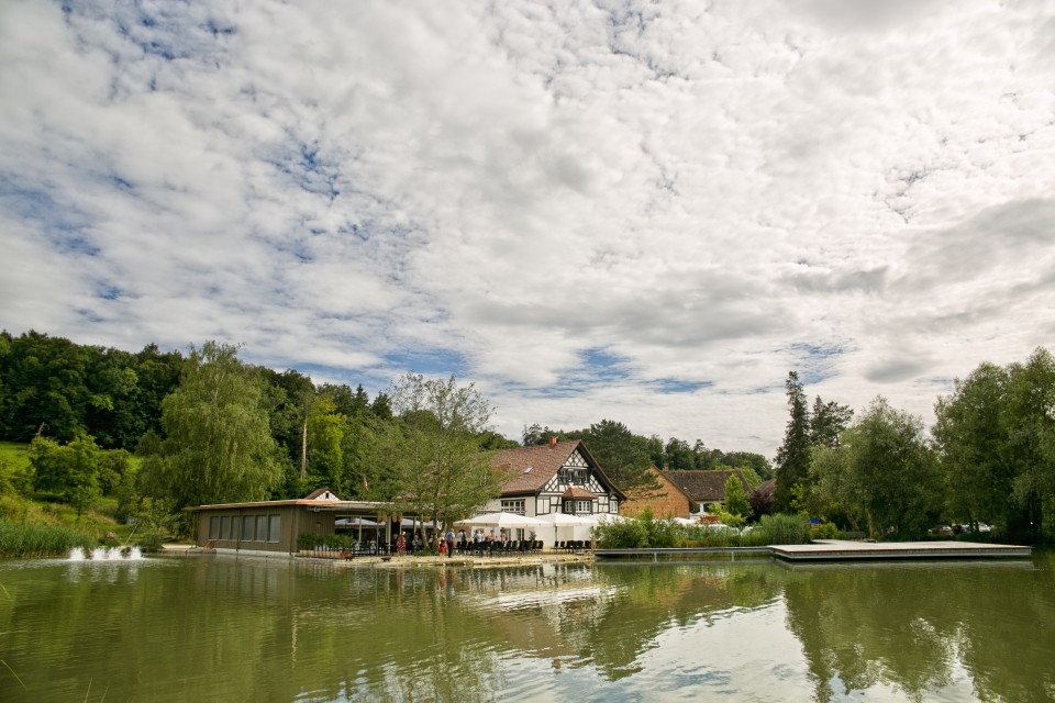 Pêcherie Kundelfingerhof pavillon pour événements poutrelles en acier