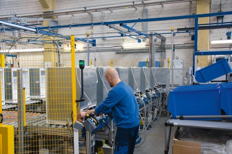 Spaltbänder Stahlwinkel V-ZUG