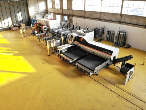 Vertical Technik AG profilés en acier tôles