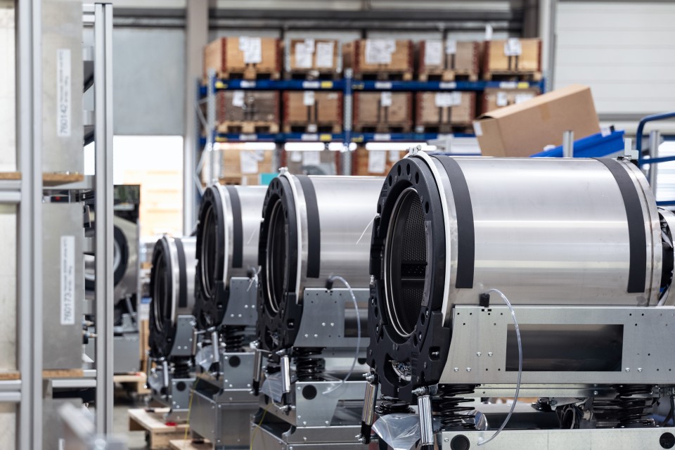 Schulthess Produktion AG tôles composants mécaniques semiproduits